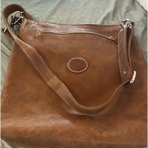 Roots crossbody